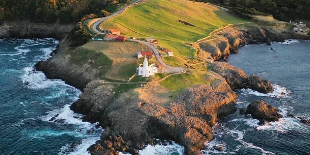 Türkiye’nin en kuzeyinde 163 yıldır ayakta: Denizcilere güvenli rota sunuyor 2